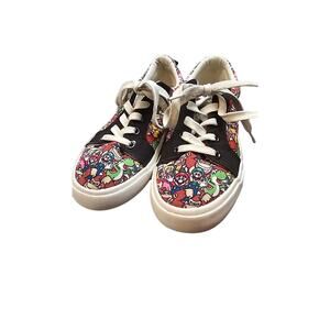 Ground Up Super Mario Bros size 2 shoes